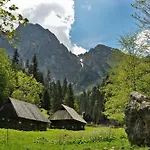 Chalet Trzy Doliny Zakopane, Three Valleys With Jacuzzi *