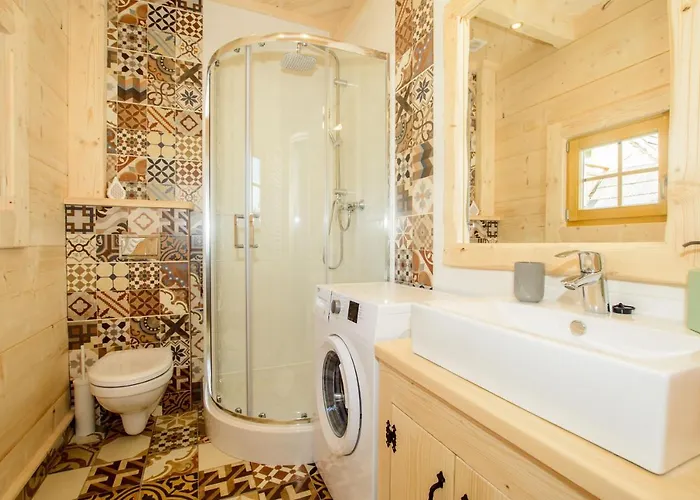 Trzy Doliny Zakopane, Three Valleys With Jacuzzi Chalet